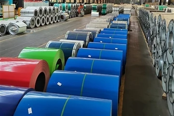 סליל פלדה צבוע מראש לעומת סליל פלדה מצופה בצבע